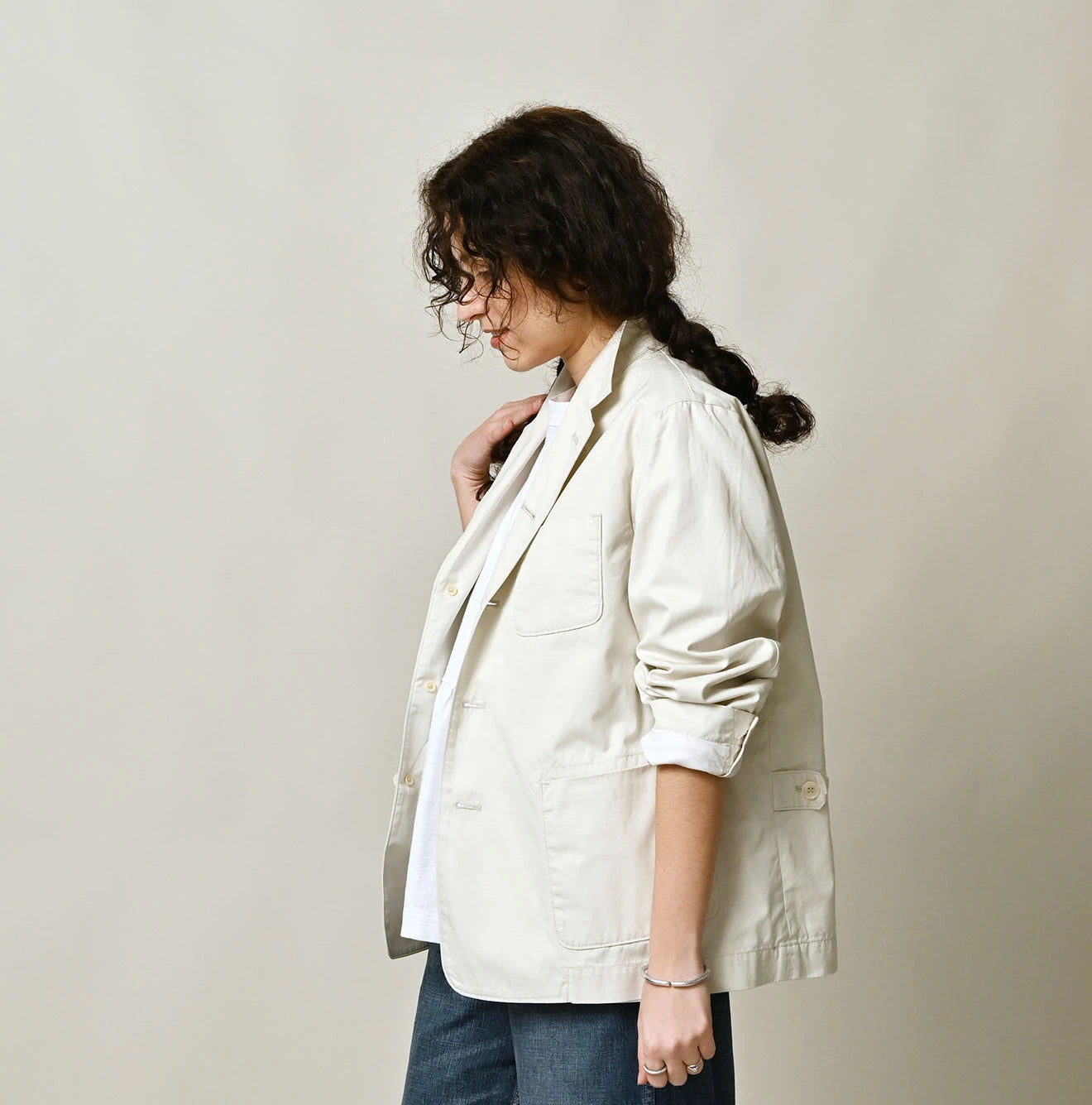 Thin Gabardine 908 Jacquarde Female Model