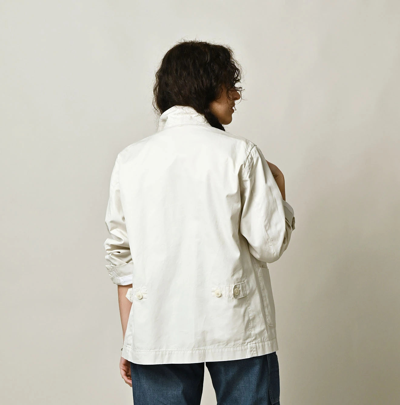 Thin Gabardine 908 Jacquarde Female Model