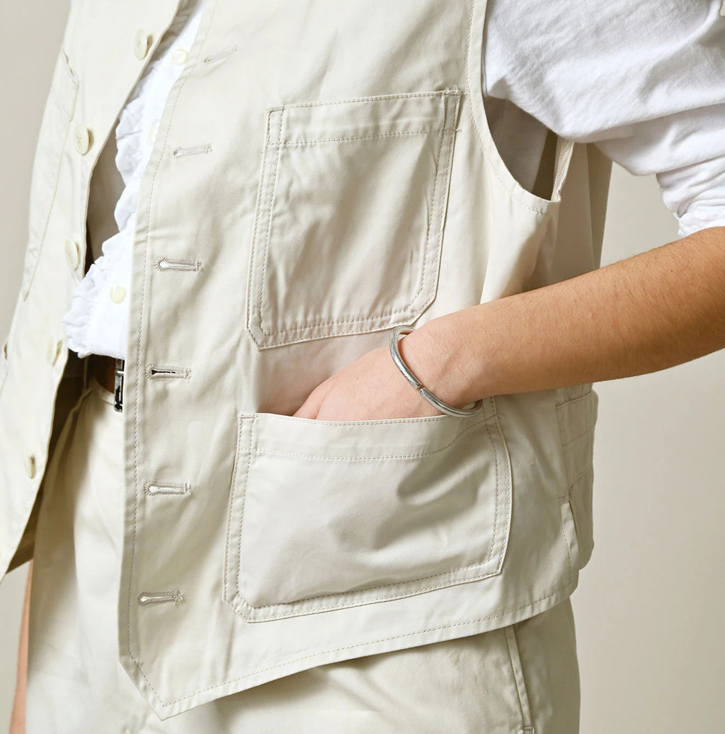 Thin Gabardine 908 Vest Detail