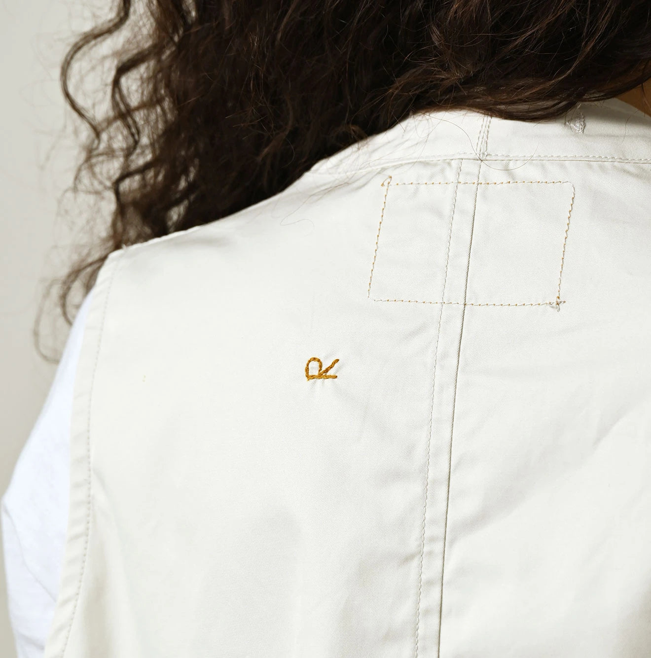 Thin Gabardine 908 Vest Detail