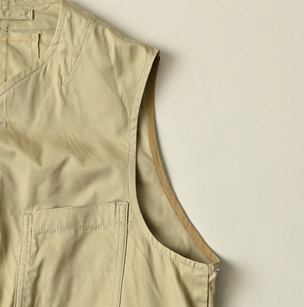Thin Gabardine 908 Vest Detail