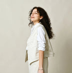 Thin Gabardine 908 Vest Female Model