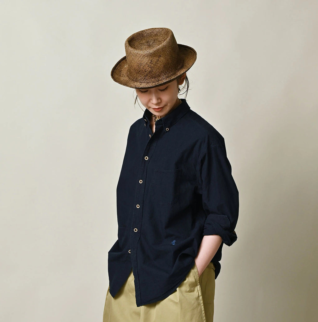 Indigo Batiste 908 Ocean Shirt Female Model