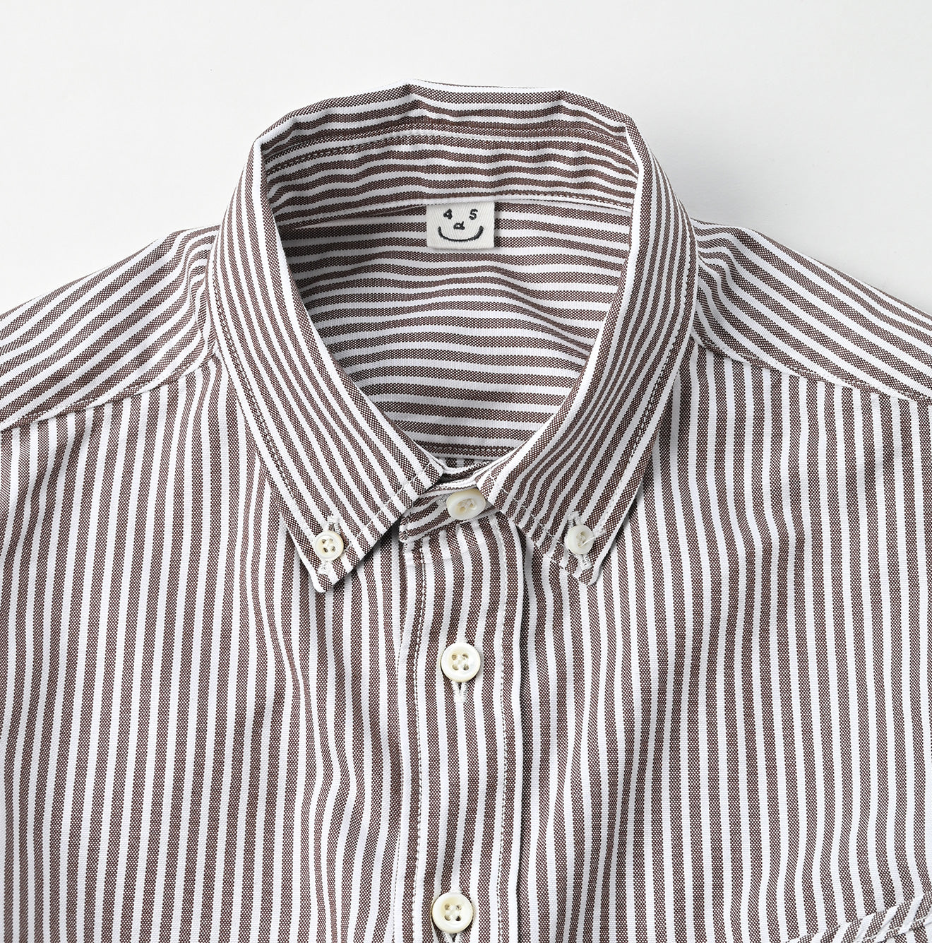Usu OX Loafer 908 Button Down Shirt Detail