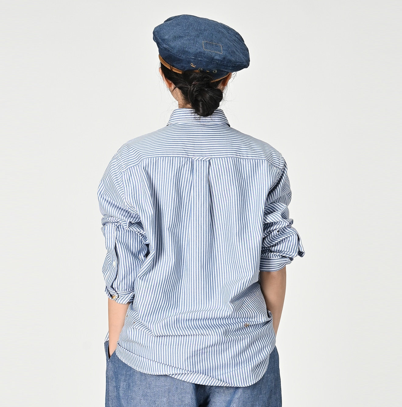 Usu OX Loafer 908 Button Down Shirt Female Model