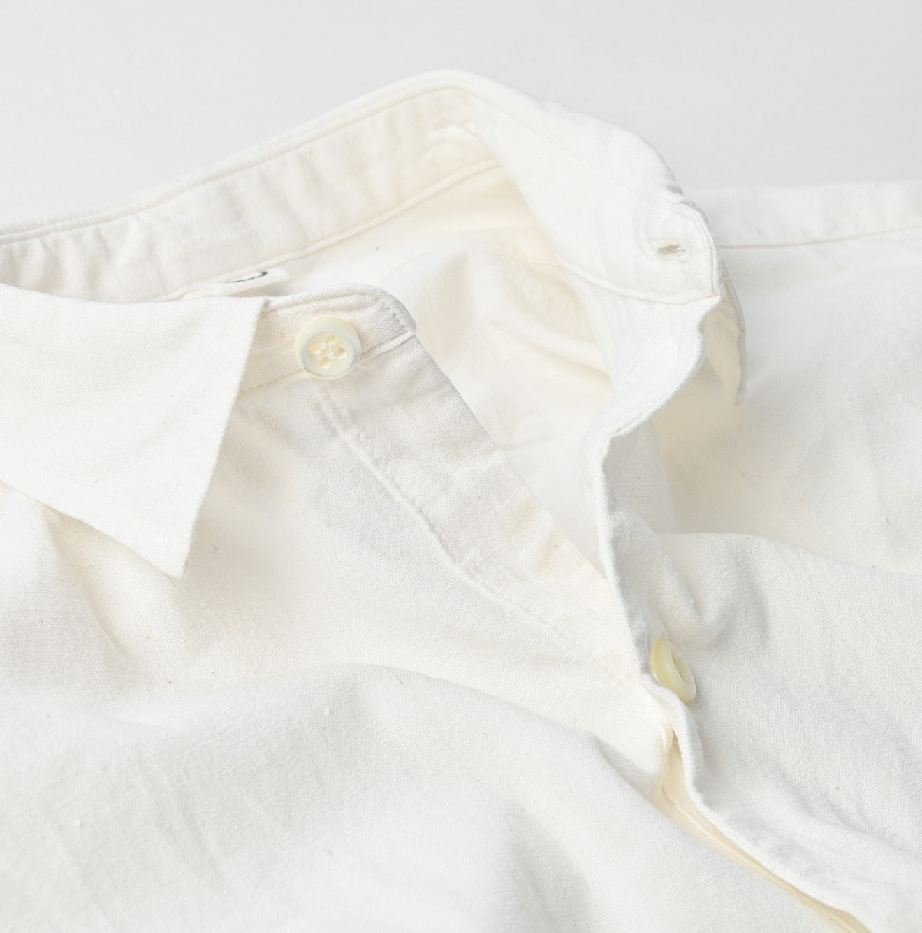 Khadi OX 908 Grandpa Pull Shirt Detail