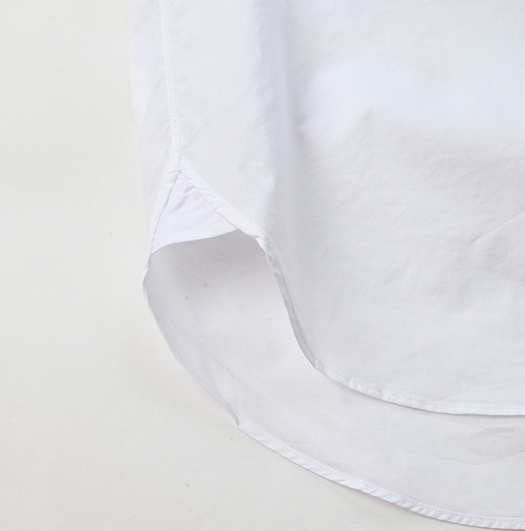 Batiste Pintuck 908 Stand Shirt Detail