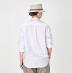 Batiste Pintuck 908 Stand Shirt Female Model