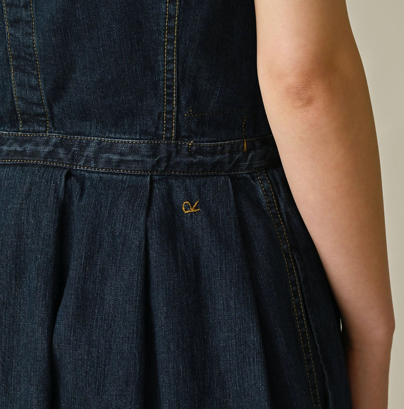 Mugihiko Denim Wrap Dress Zyu Detail