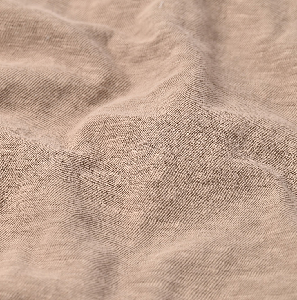 4545 Tenjiku 908 V-neck T-shirt Detail