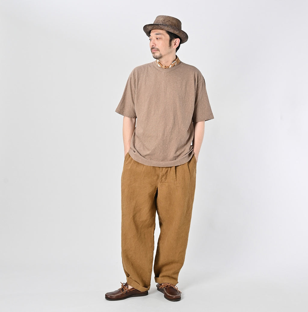 4545 Tenjiku 908 V-neck T-shirt Male Model