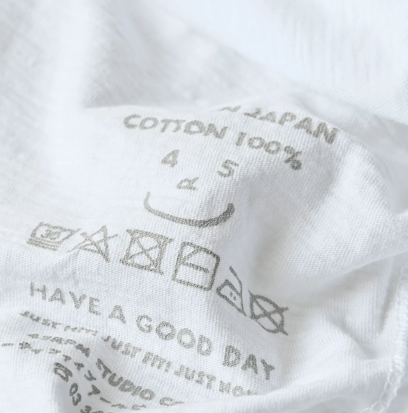Tenjiku Big Slit T-shirt Detail