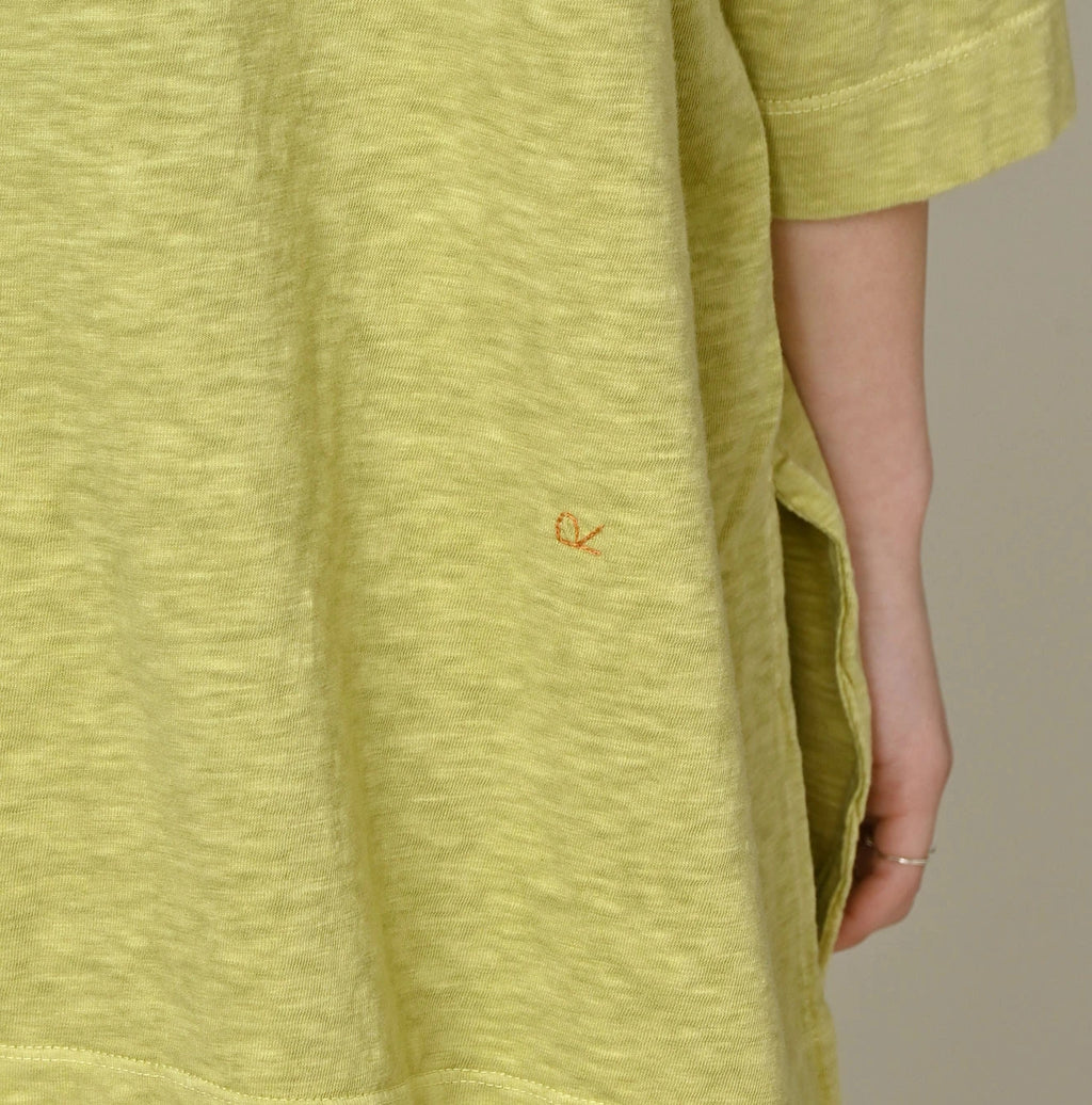 45 Plant Dyed Tenjiku Big Slit T-shirt Detail