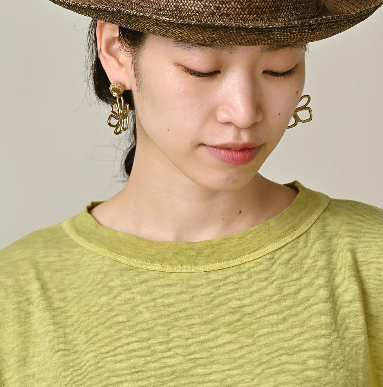 45 Plant Dyed Tenjiku Big Slit T-shirt Detail