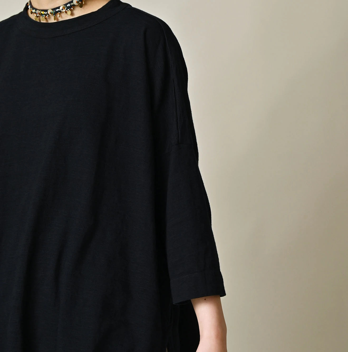 Indigo Tenjiku Big Slit T-shirt Detail