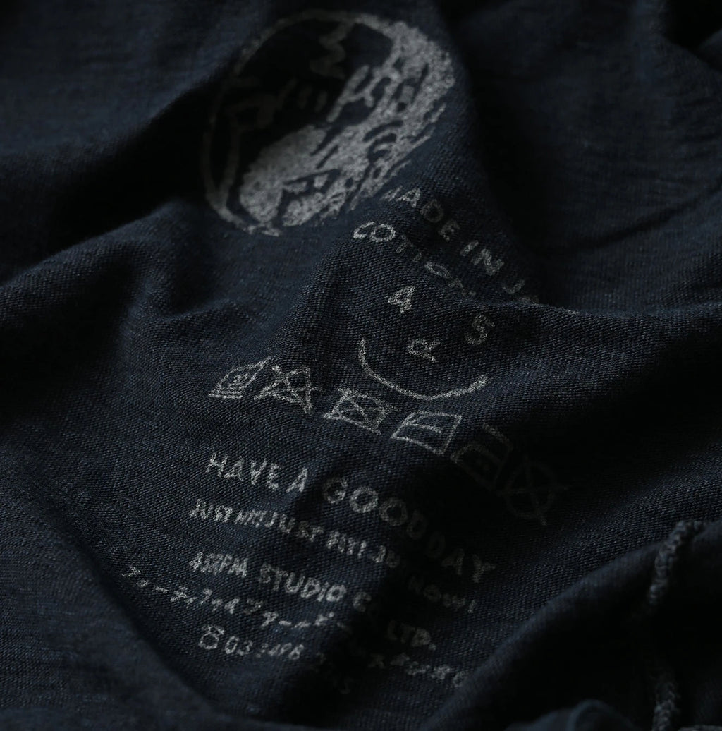 Indigo Tenjiku Big Slit T-shirt Detail