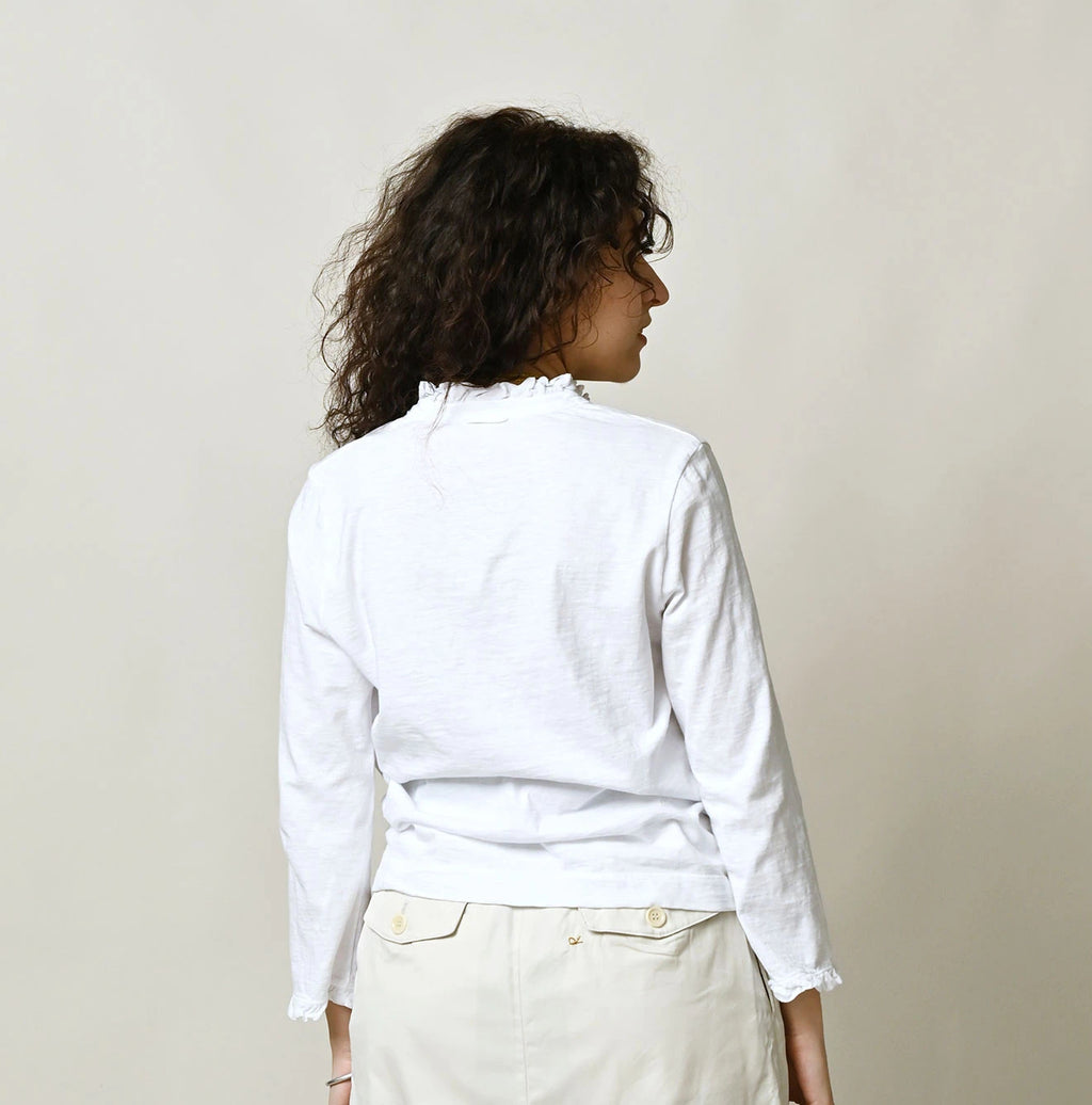Tenjiku Frill Square Cardigan Female Model