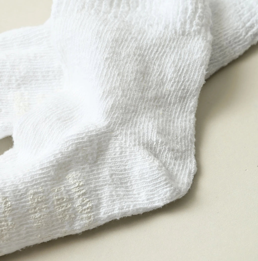 Dozume Tenjiku Socks White Detail
