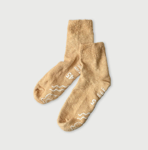 45 Plant Dyed Dozume Tenjiku Socks Wheat