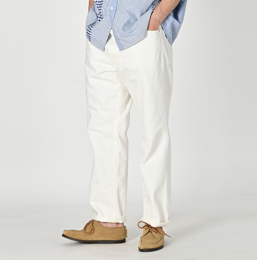 13oz Crosby 5 White Male Model