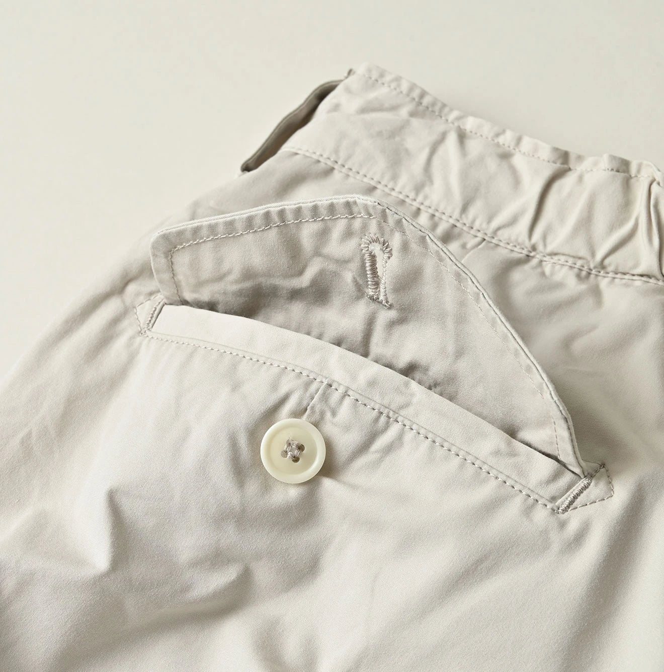 Weather 908 Peg Top Short Pants