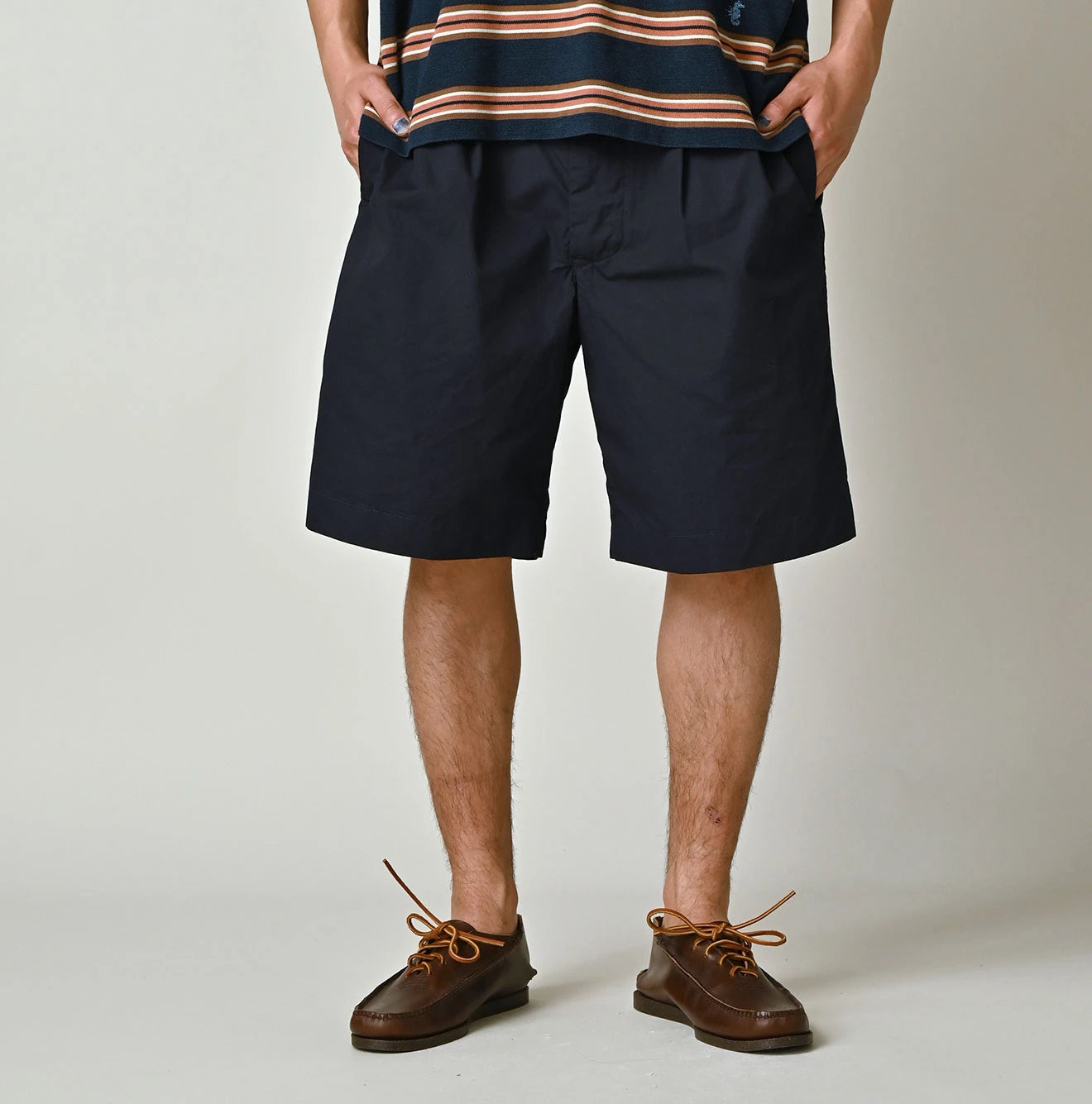 Weather 908 Peg Top Short Pants