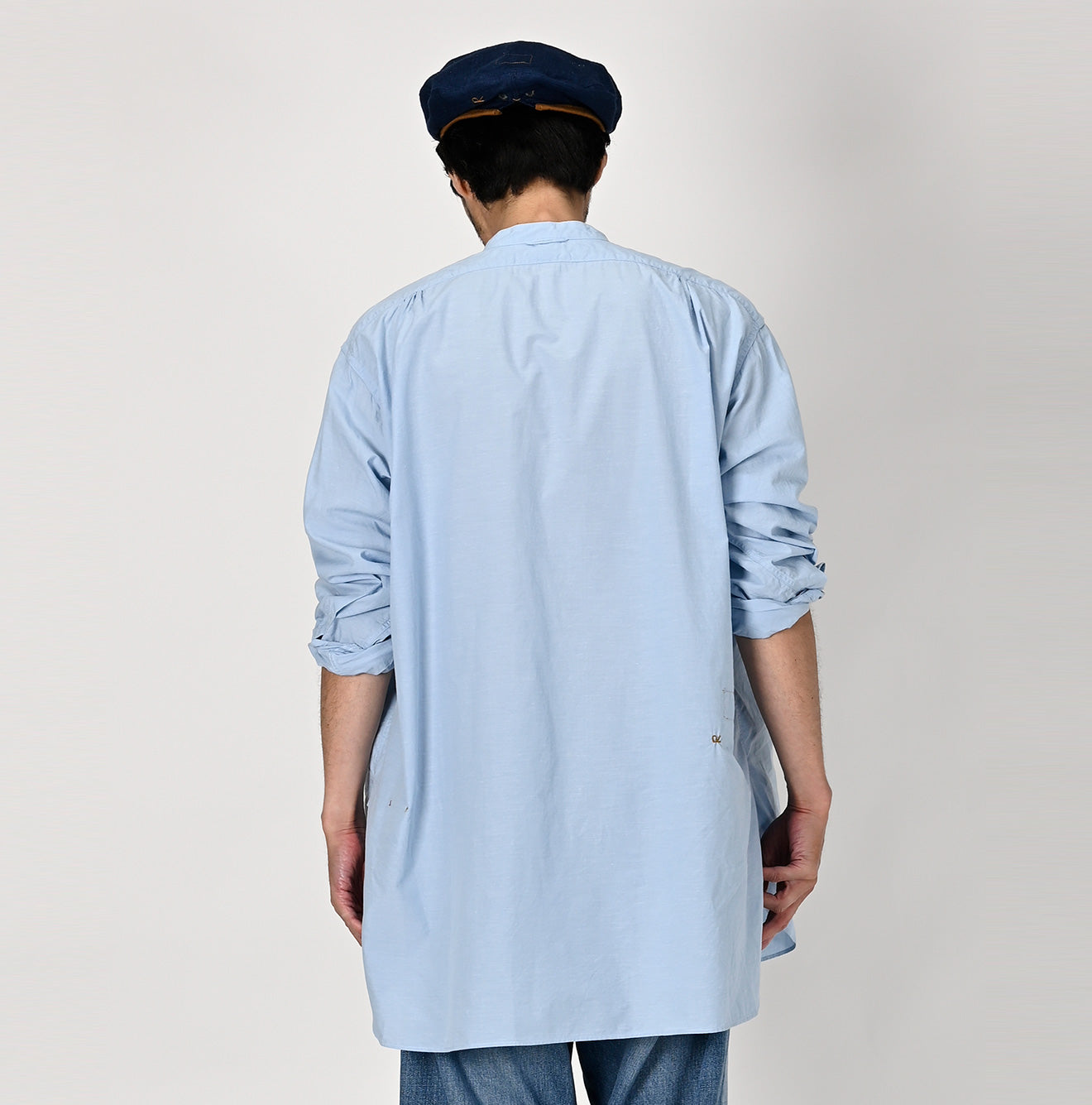 Hakeme 908 Big Googoo Shirt Male Model