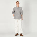 504 OX 908 Loafer Stand Shirt Female Model