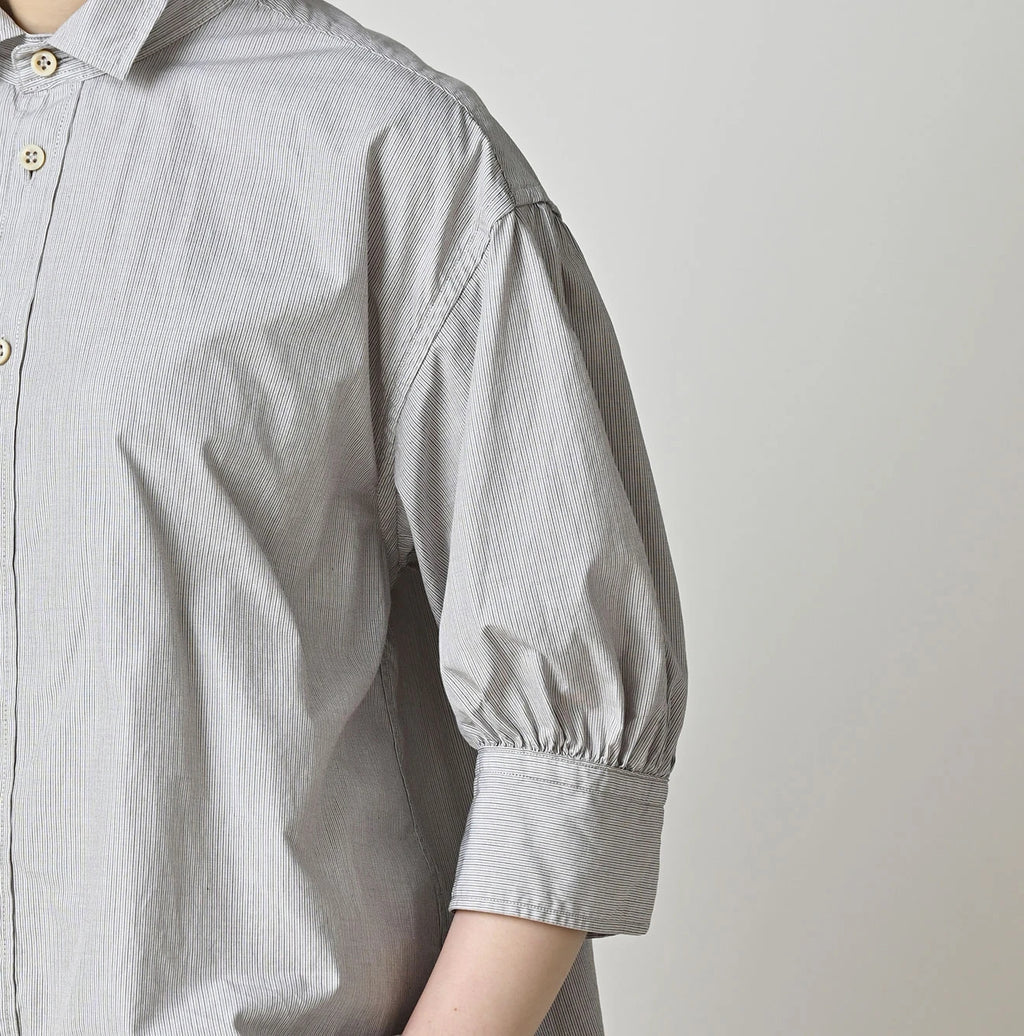 Broadcloth Petit Collar Half Sleeve Coupé Shirt