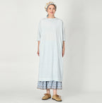 Plant Dyed Tenjiku 45 Star Short Sleeve Dress Female Model