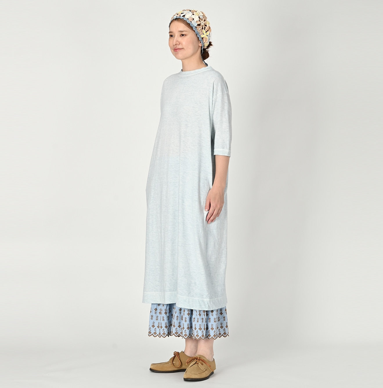 Plant Dyed Tenjiku 45 Star Short Sleeve Dress Female Model