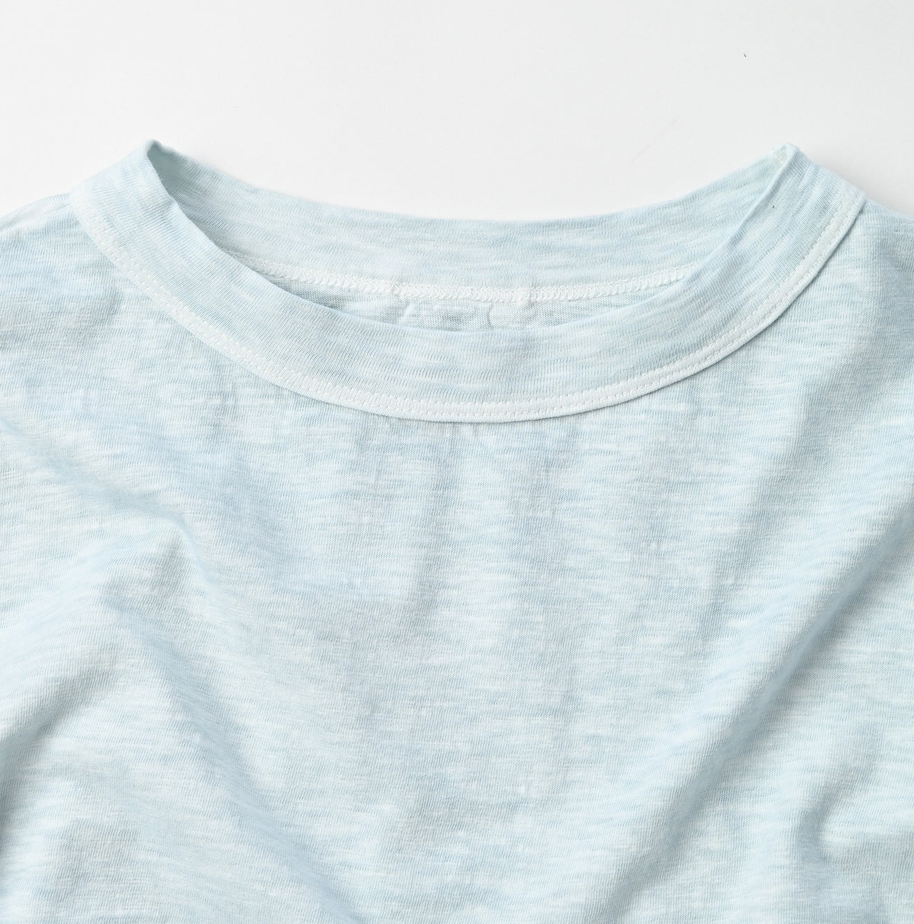 Plant Dyed Tenjiku 45 Star Short Sleeve Dress Detail