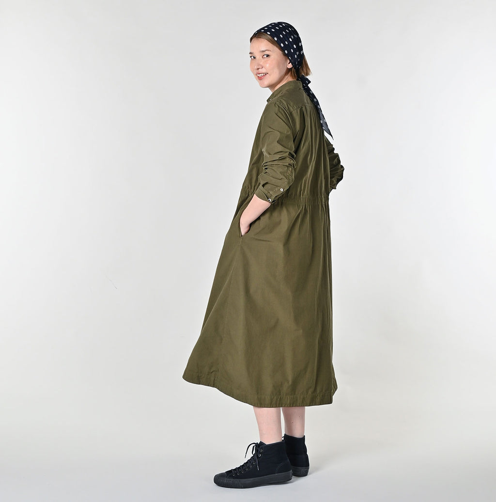Compact Damp Pintuck Shirt Dress Female Model