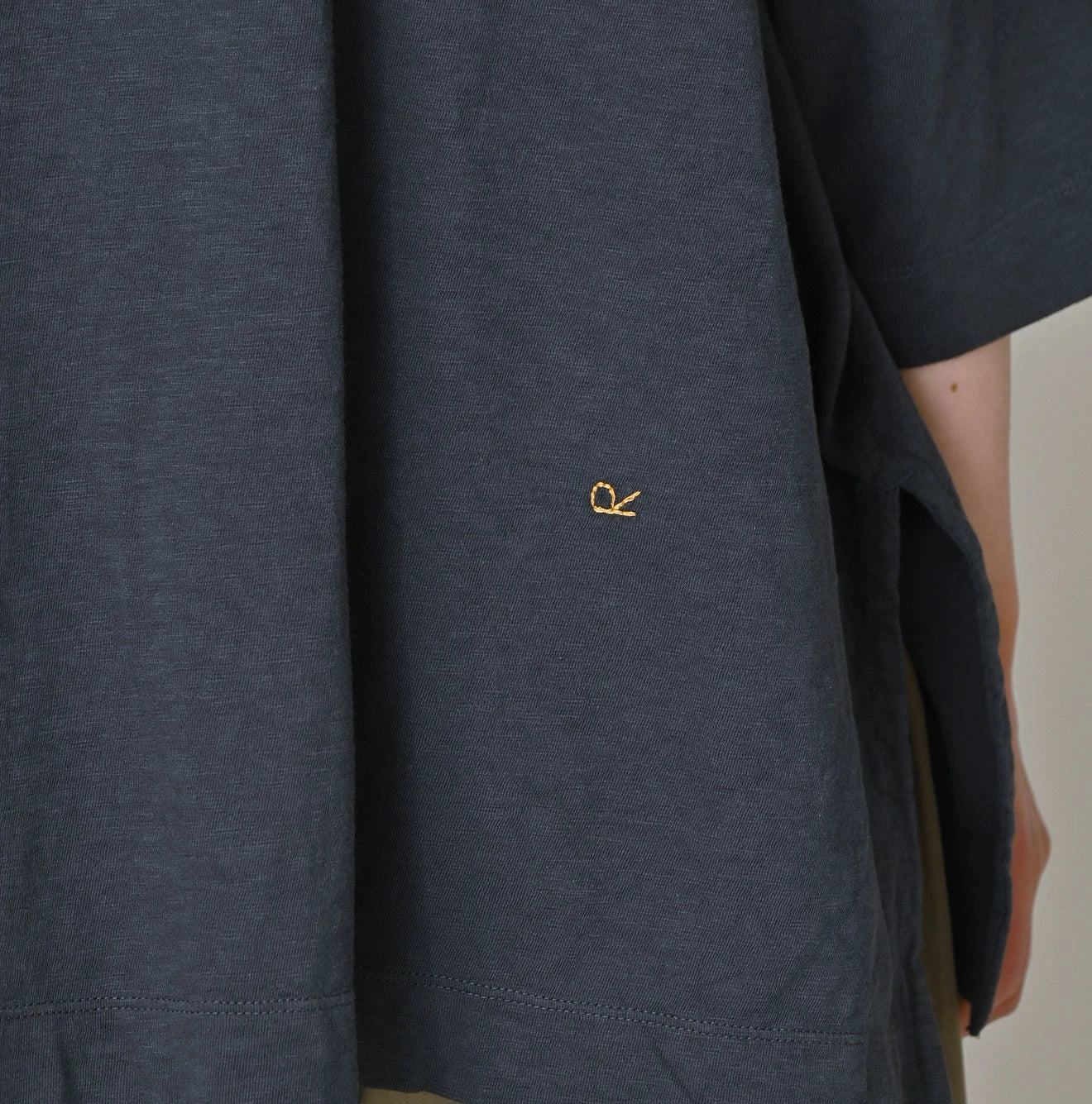 Tenjiku Big Slit T-shirt