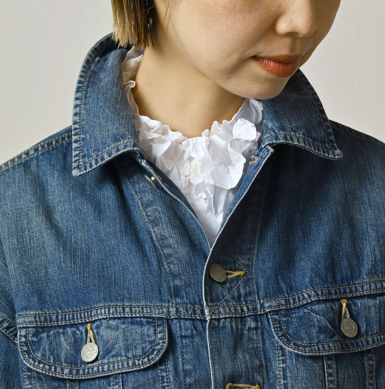 Komugi Denim Annie Bolero G Jacket Distressed