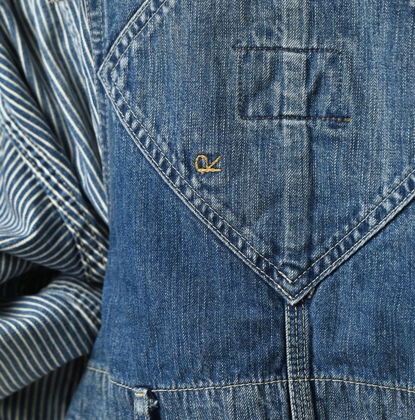 Mugi Denim Over Tablier Distressed