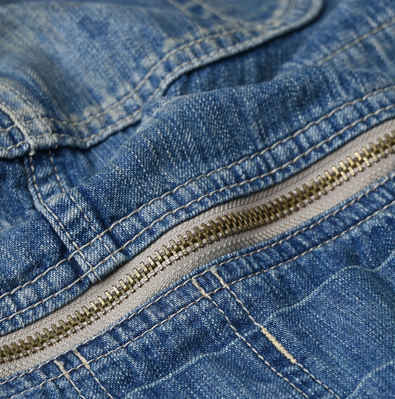 Mugi Denim Over Tablier Distressed