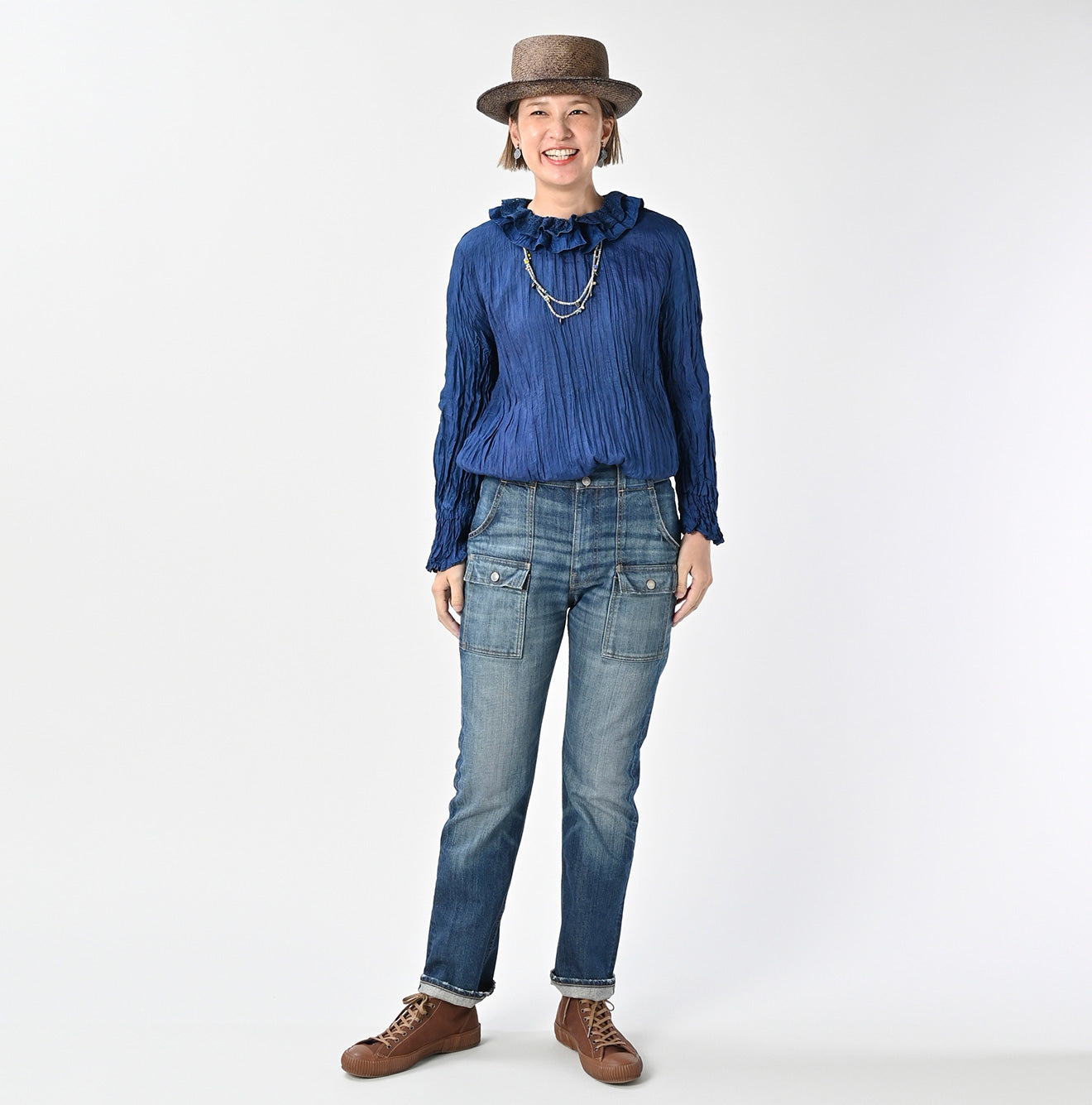 Rye Mugi Denim 908 Bush Pants Distressed Female Model