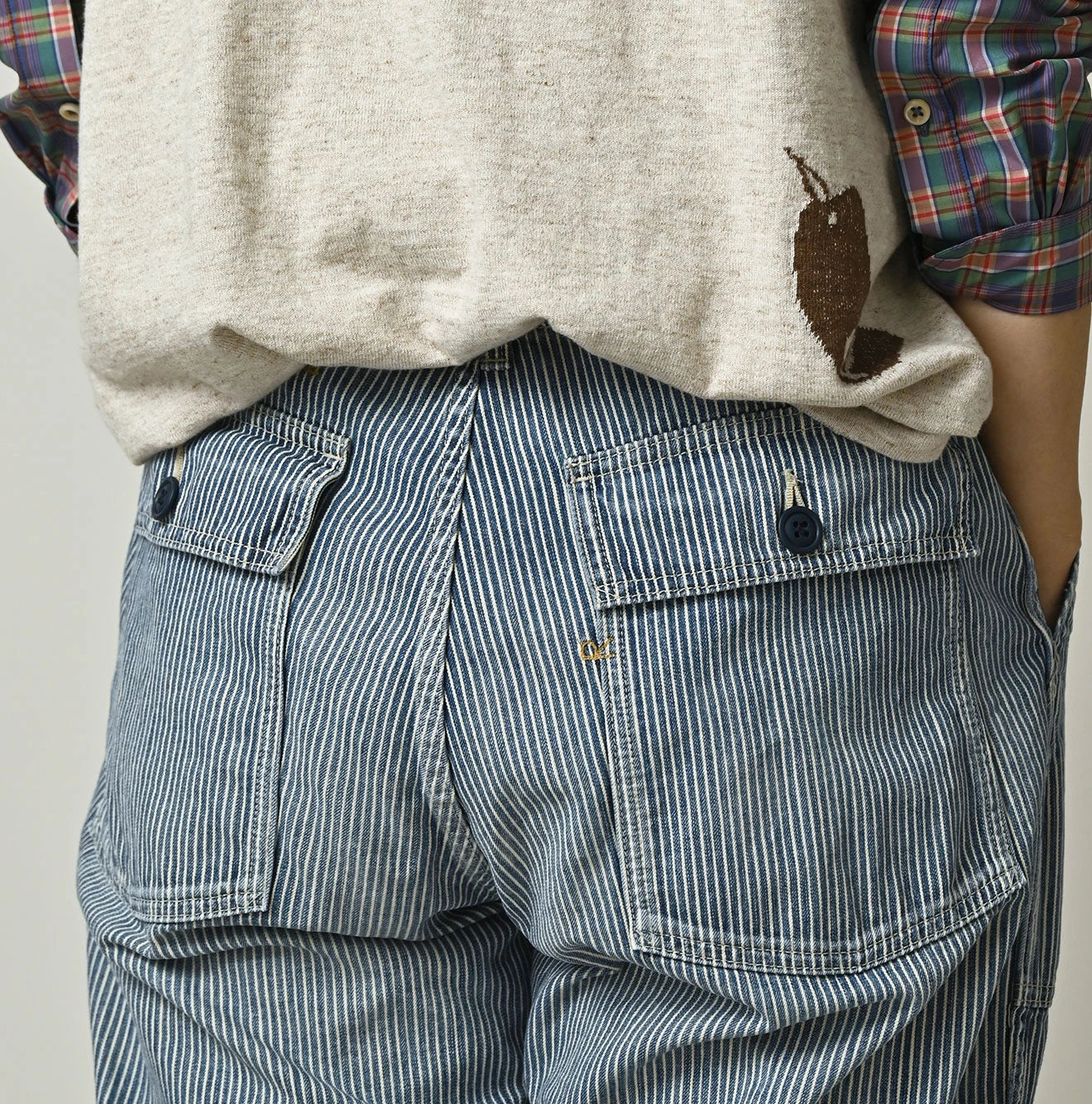 Mugi Denim 908 Baker Pants Distressed