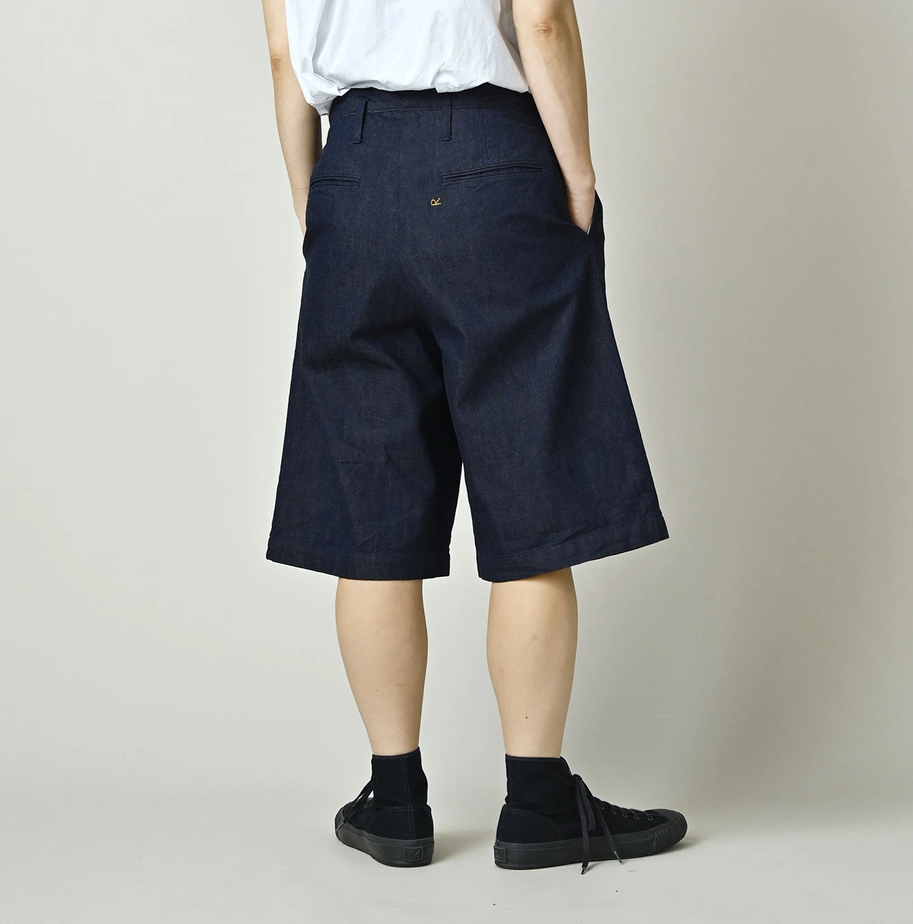 Mugi Denim Lucy Bermuda Pants Nou