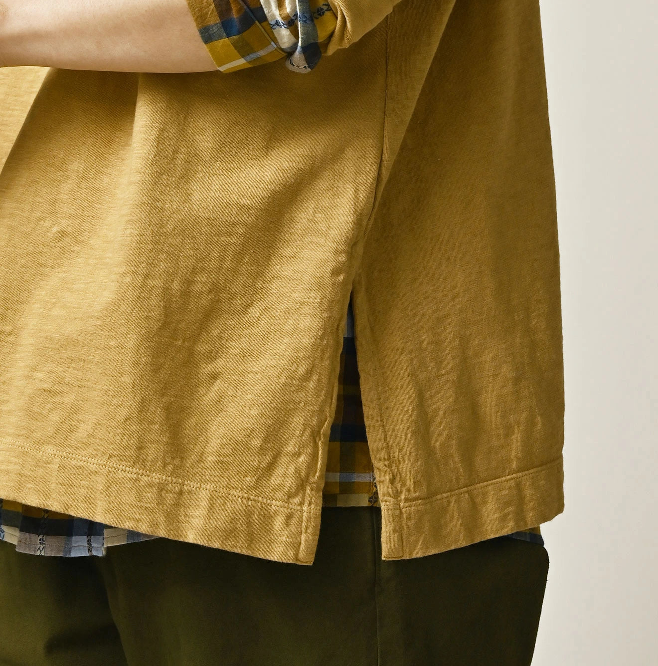 Tenjiku 908 Big Slit Hiko T-shirt