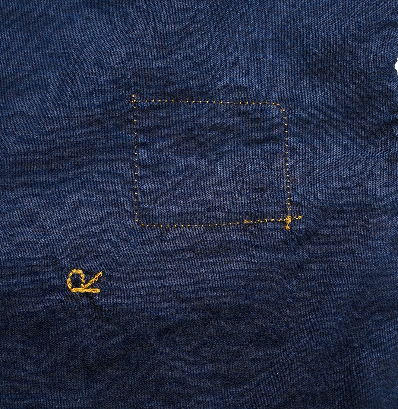 Indigo Thin Oxford Petite Loafer Shirt Detail