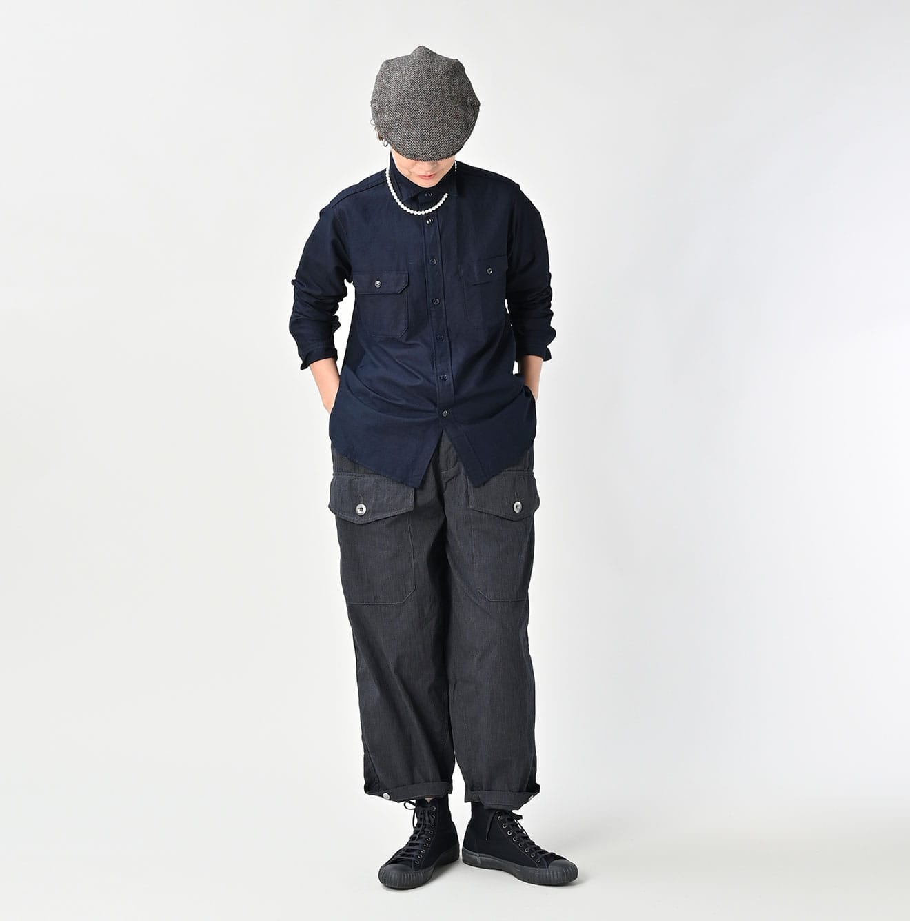 Indigo Supima OX 908 Military Shirt Female Model