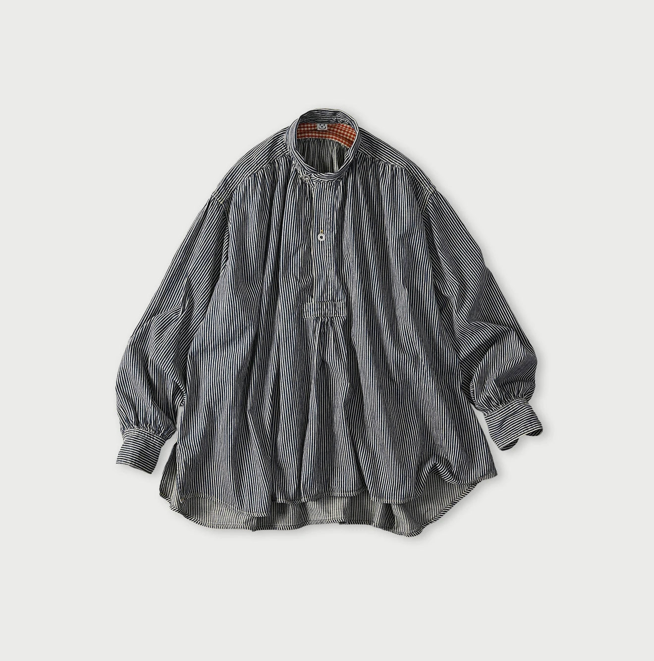 Hickory Komugi Denim Shawl Collar Blouse Distressed