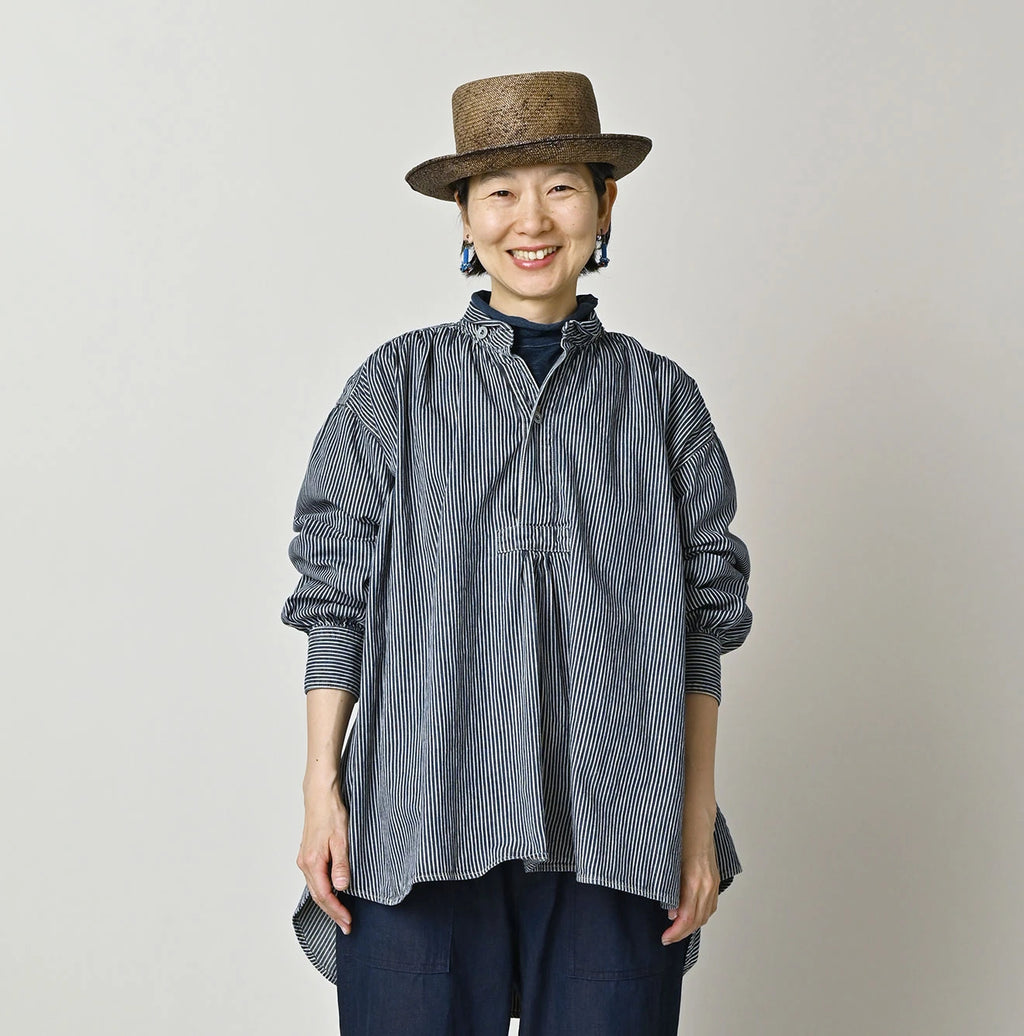 Hickory Komugi Denim Shawl Collar Blouse Distressed