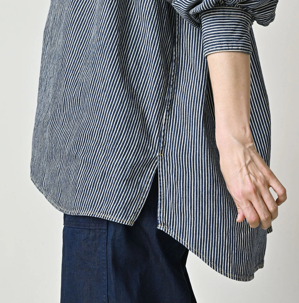 Hickory Komugi Denim Shawl Collar Blouse Distressed