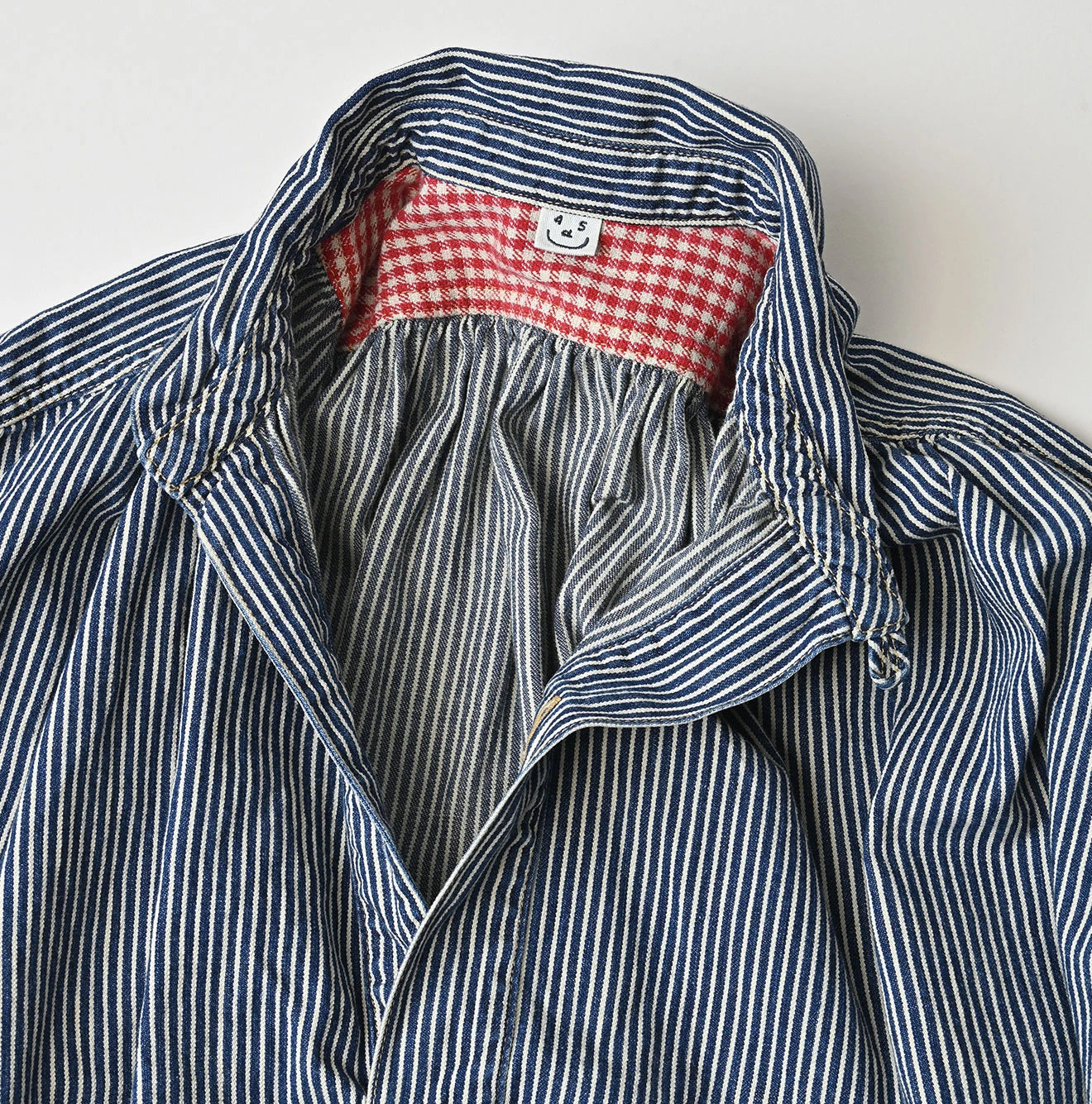 Hickory Komugi Denim Shawl Collar Blouse Distressed