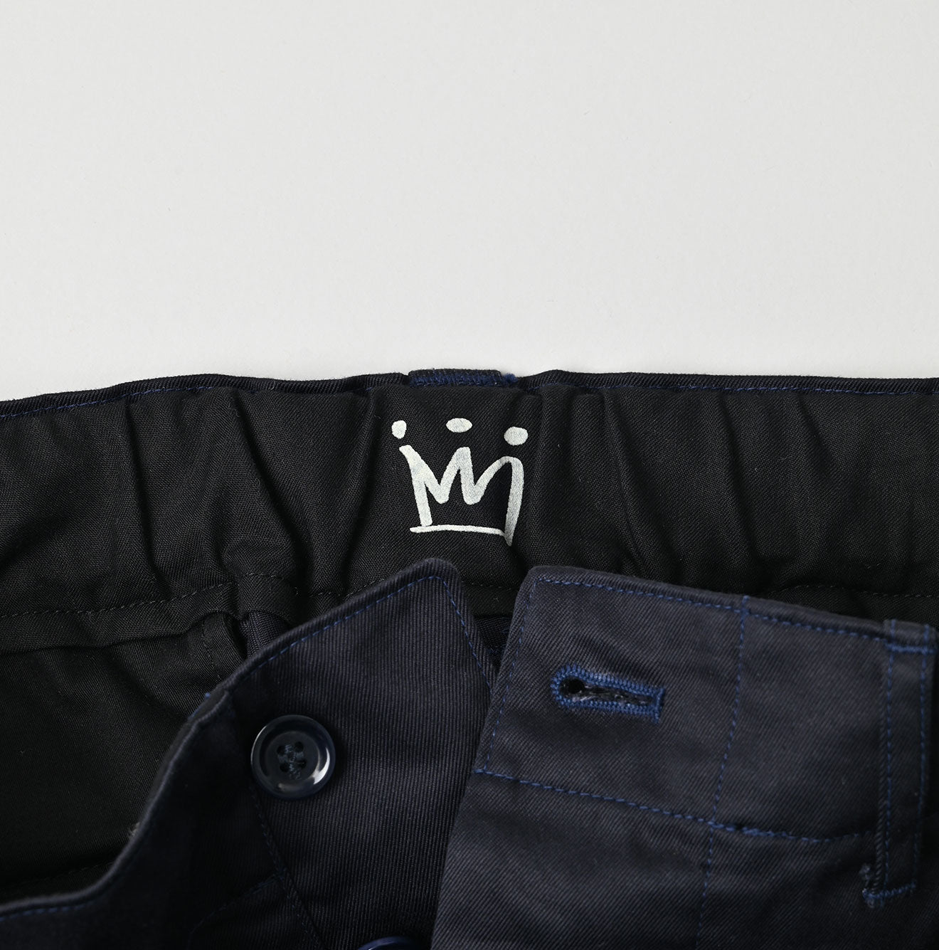 2-Ply Chino Chigo Skirt Detail