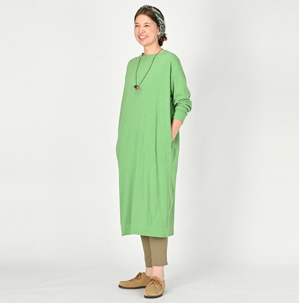 Plant Dyed Tenjiku 45 Star Dress Female Model