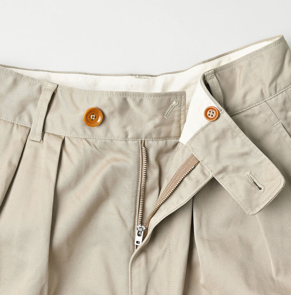 Double Thread Charlotte Baggy Detail